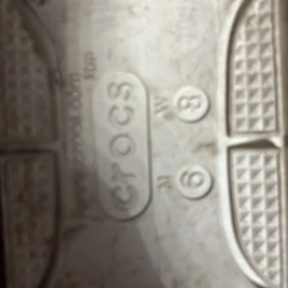 Beige crocs with thick heels women’s size 8 - Picture 5 of 7